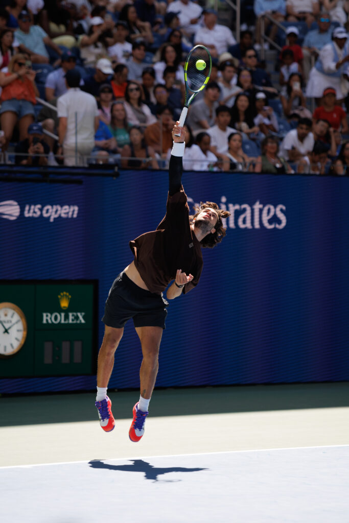 Carlos Alcaraz durante treino no US Open de 2026; imagem de arquivo, não do Masters de Xangai